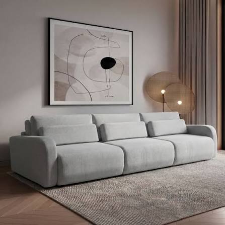 Sofá branco de linhas retas em ambiente minimalista